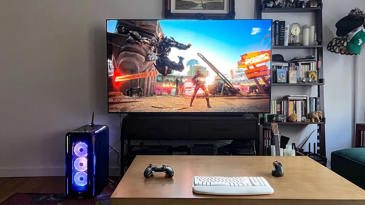 Corsair Vengeance i8300 3