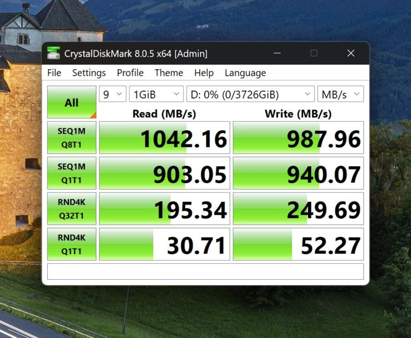 Crucial X10 Portable SSD O SSD sieu nho dung luong khung 8TB toc do 5 e1749811225781