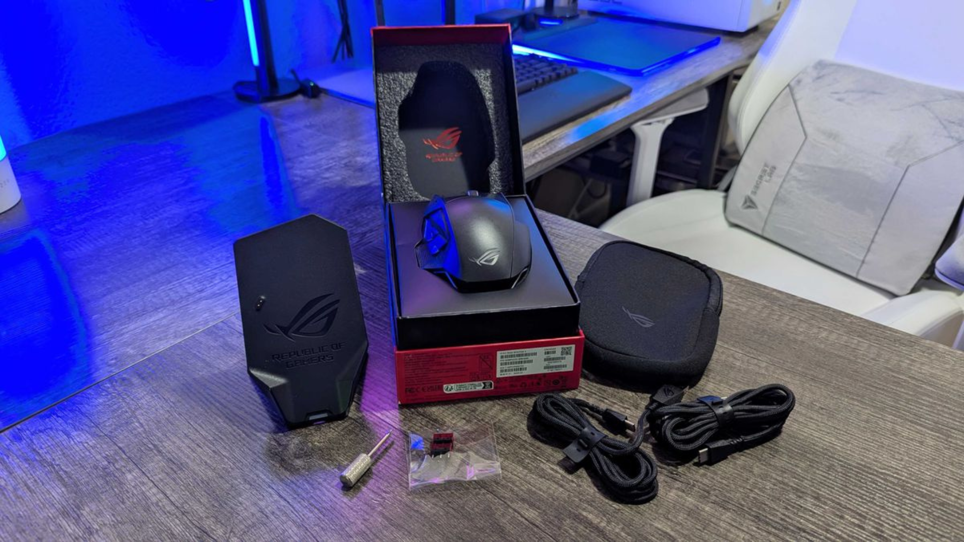 Đánh giá ASUS ROG Spatha X: Chuột gaming không dành cho tất cả, nhưng vẫn đáng giá 8 Danh gia ASUS ROG Spatha X Chuot gaming khong danh cho tat ca nhung van dang gia 3