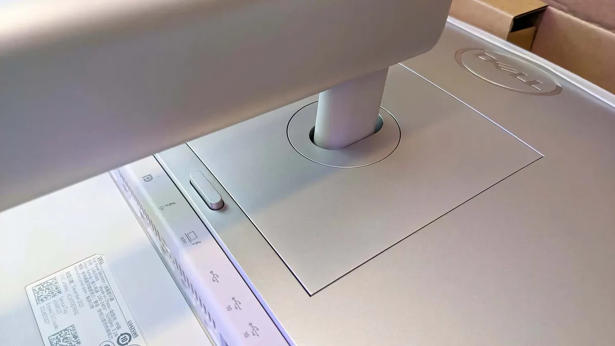 Đánh giá màn hình Dell Ultrasharp 34 (U3425WE) - Trợ thủ đắc lực cho dân văn phòng và sáng tạo 21 Dell Ultrasharp 34 U3425WE 6