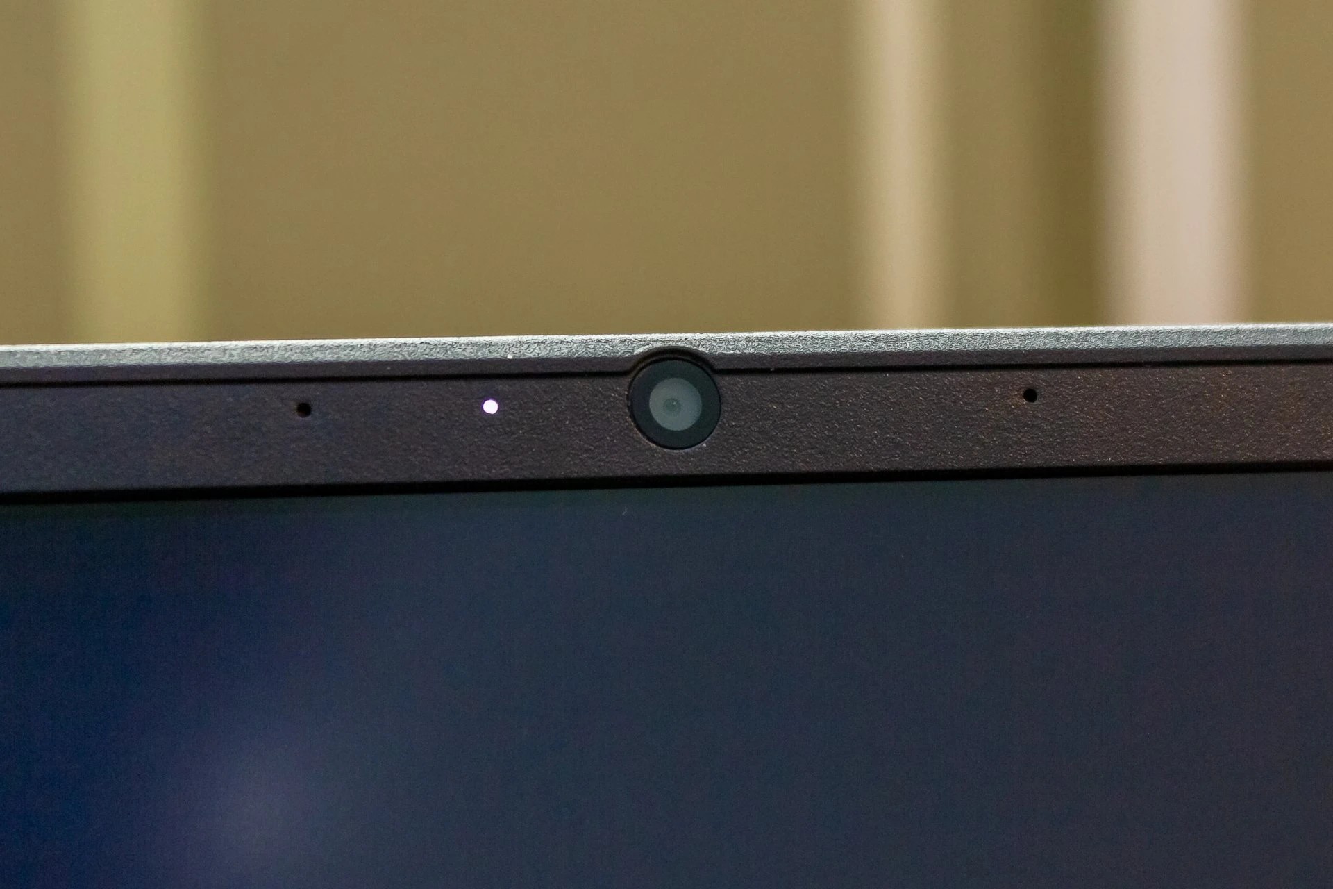 Đánh giá Dream Machines RS3080-17UA51: Liệu có là lựa chọn hoàn hảo cho game thủ chuyên nghiệp? 61 Dream Machines RS3080 17UA51 17