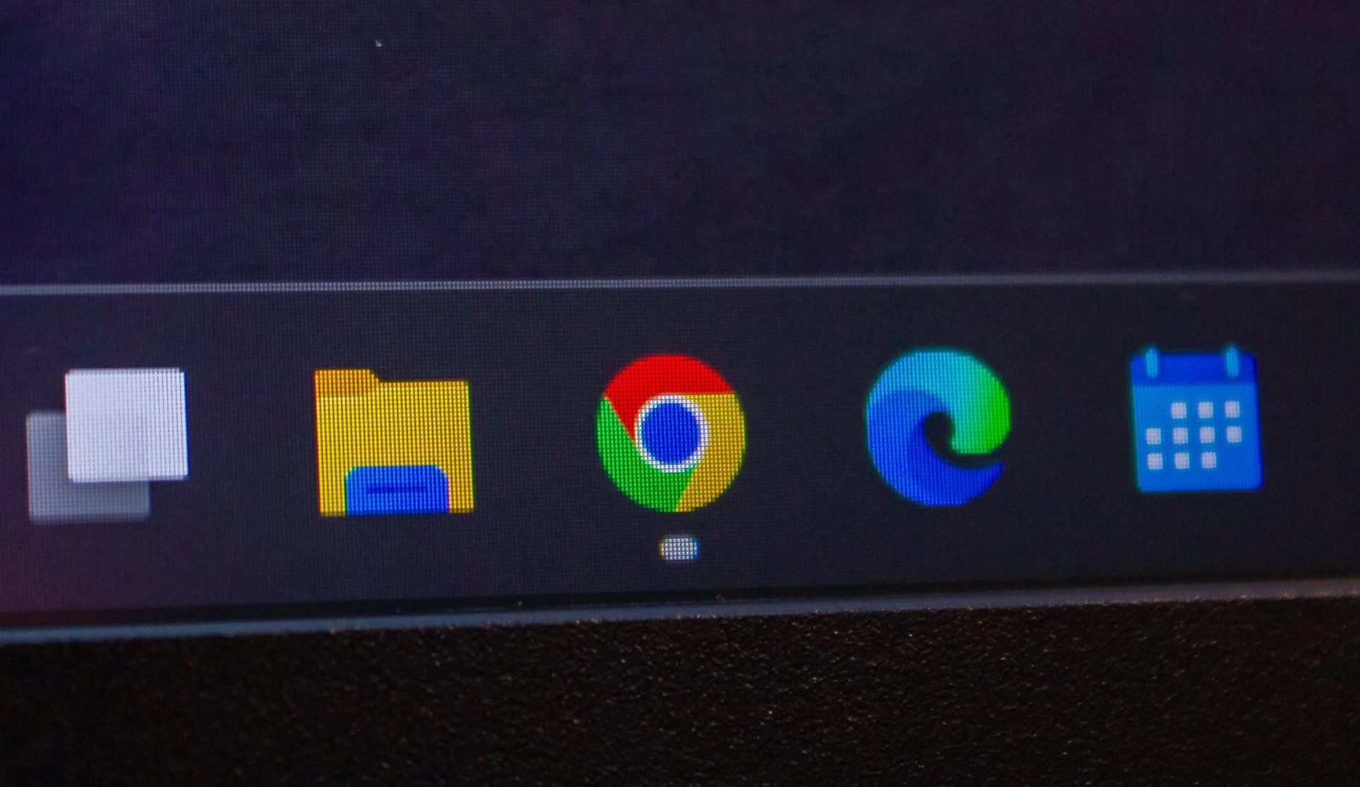 Đánh giá Dream Machines RS3080-17UA51: Liệu có là lựa chọn hoàn hảo cho game thủ chuyên nghiệp? 53 Dream Machines RS3080 17UA51 25