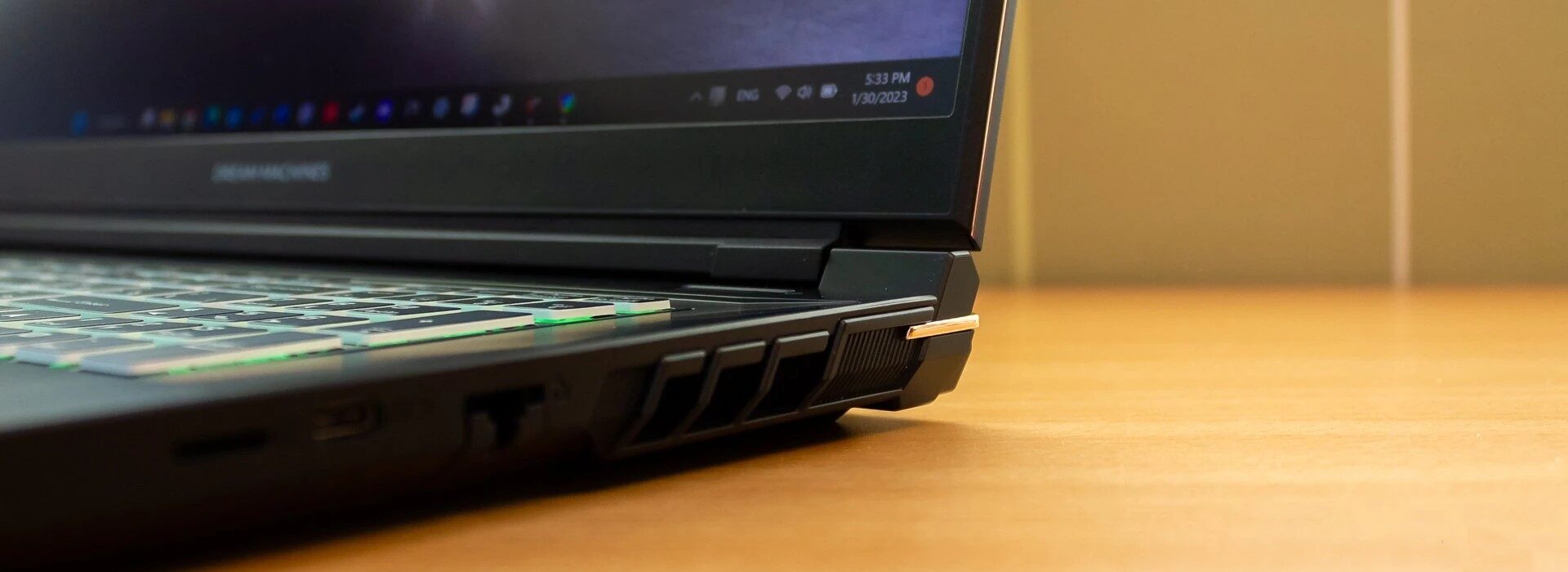 Đánh giá Dream Machines RS3080-17UA51: Liệu có là lựa chọn hoàn hảo cho game thủ chuyên nghiệp? 44 Dream Machines RS3080 17UA51 34 e1750411001674