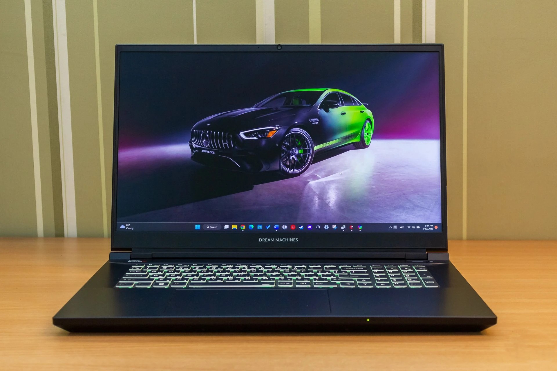 Đánh giá Dream Machines RS3080-17UA51: Liệu có là lựa chọn hoàn hảo cho game thủ chuyên nghiệp? 41 Dream Machines RS3080 17UA51 37