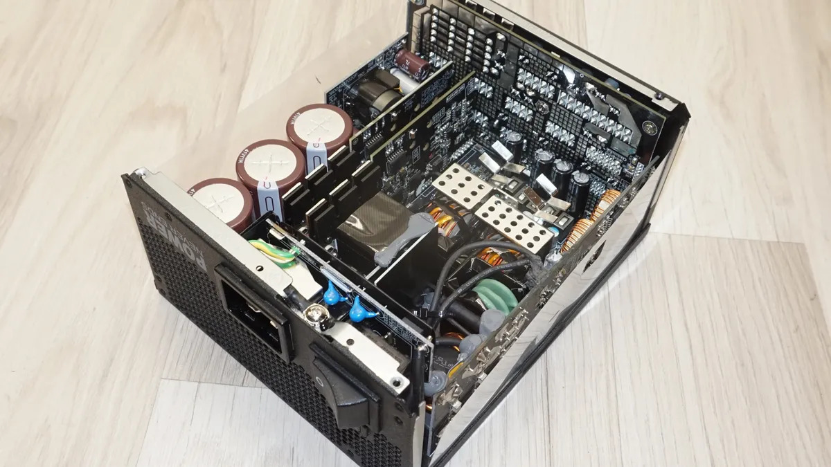 FSP MEGA TI 1650W 12