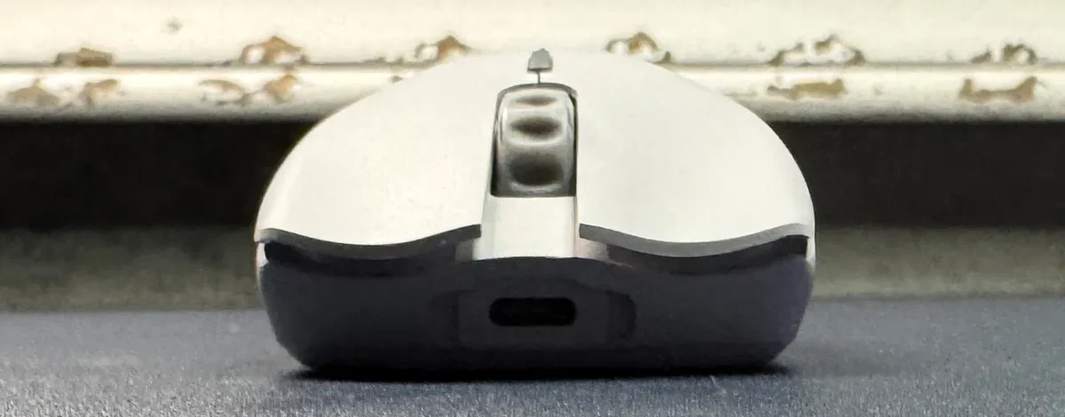 Đánh giá Glorious Series 2 Pro Wireless - Chuột gaming không dây siêu nhẹ, siêu nhanh, siêu mượt mà! 26 Glorious Series 2 Pro Wireless 13 1 e1749105683502