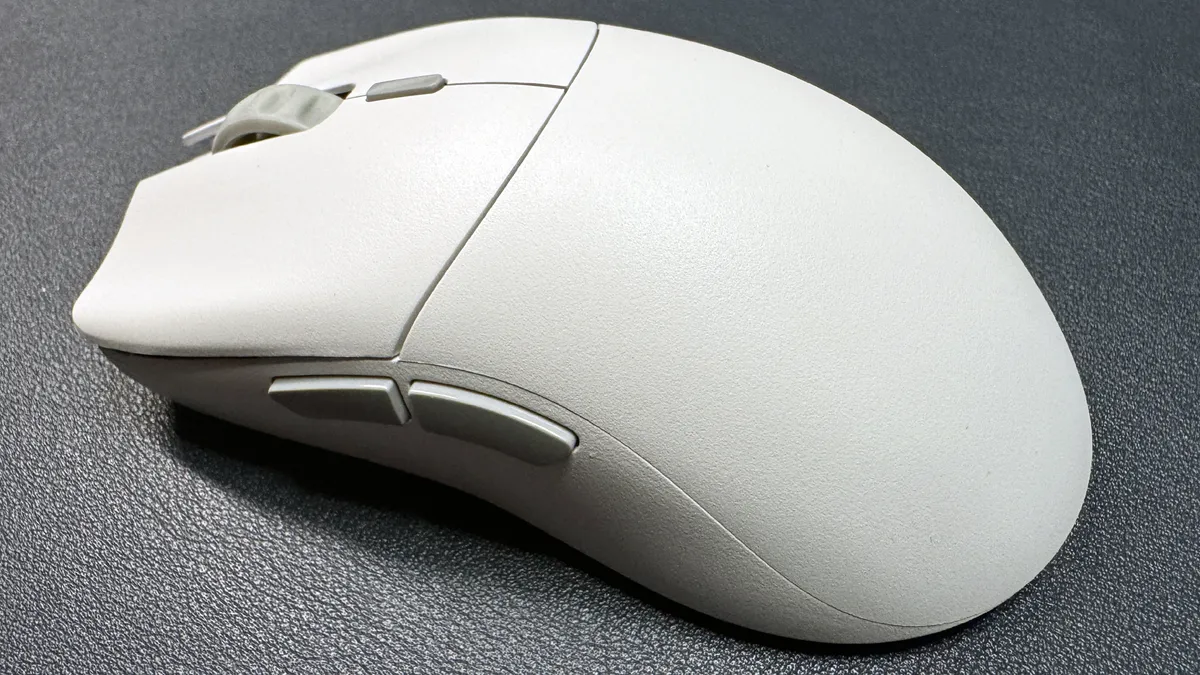 Đánh giá Glorious Series 2 Pro Wireless - Chuột gaming không dây siêu nhẹ, siêu nhanh, siêu mượt mà! 25 Glorious Series 2 Pro Wireless 14 1