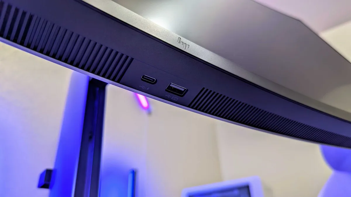 Đánh giá màn hình HP 734pm - Rõ nét đến từng chi tiết, mượt mà từng khoảnh khắc 23 HP 734pm 3