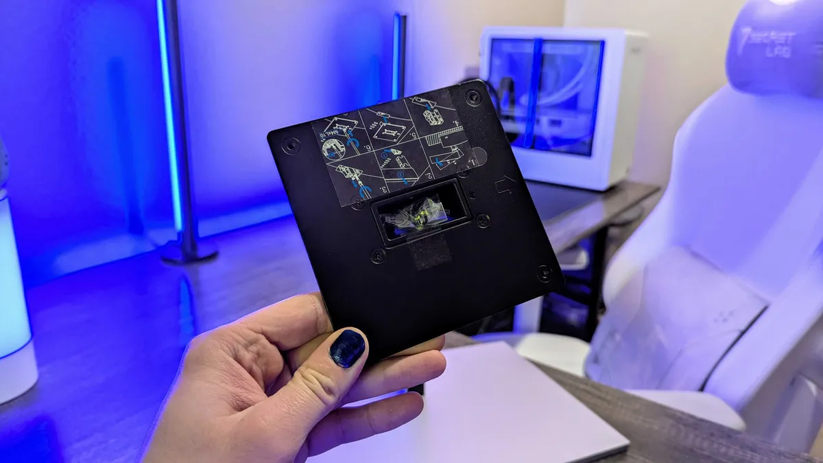 Đánh giá màn hình HP 734pm - Rõ nét đến từng chi tiết, mượt mà từng khoảnh khắc 19 HP 734pm 7