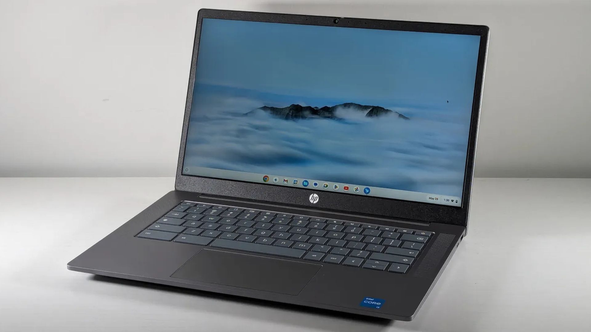 Đánh giá HP Chromebook Plus 14a - Đồng hành lý tưởng cho học sinh, sinh viên và làm việc online 1 HP Chromebook Plus 14a 8