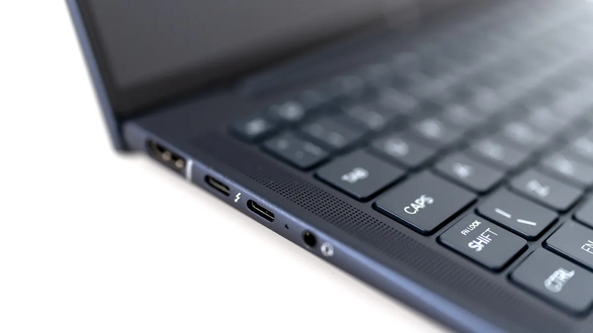 Đánh giá HP EliteBook X G1i - Mỏng nhẹ, mạnh mẽ, chuẩn cho sinh viên và dân văn phòng 40 HP EliteBook X G1i 4