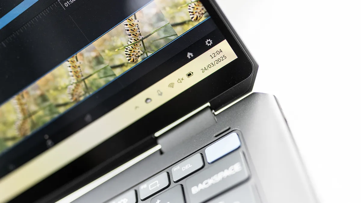 Đánh giá HP OmniBook Ultra Flip 14 - Liệu có phải là laptop 2in1 đáng sở hữu nhất năm 2025? 11 HP OmniBook Ultra Flip 14 5