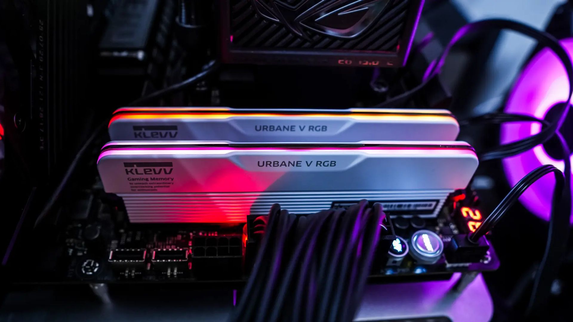 Đánh giá bộ nhớ KLEVV Urbane V RGB 32 GB DDR5-7600 CL36: Hiệu suất cao cấp, giá tốt 1 KLEVV Urbane V RGB 32 GB DDR5 7600 CL36 19
