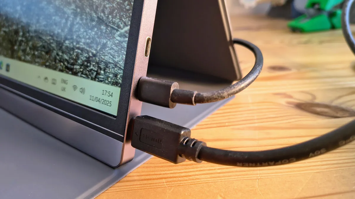 KYY K3 Portable Monitor 5