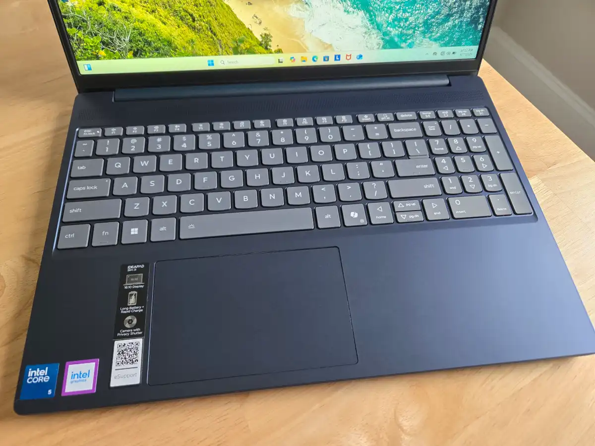 Đánh giá Lenovo IdeaPad Slim 3: Hiệu năng đáng giá trong thiết kế tinh tế 15 Lenovo IdeaPad Slim 3 3