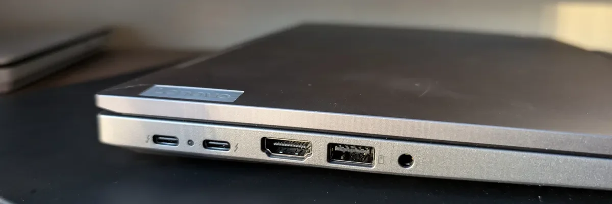 Đánh giá Lenovo ThinkPad T14 Gen 5 - Một chiếc laptop hoàn hảo cho công việc và sáng tạo 24 Lenovo ThinkPad T14 Gen 5 6 e1749437876195