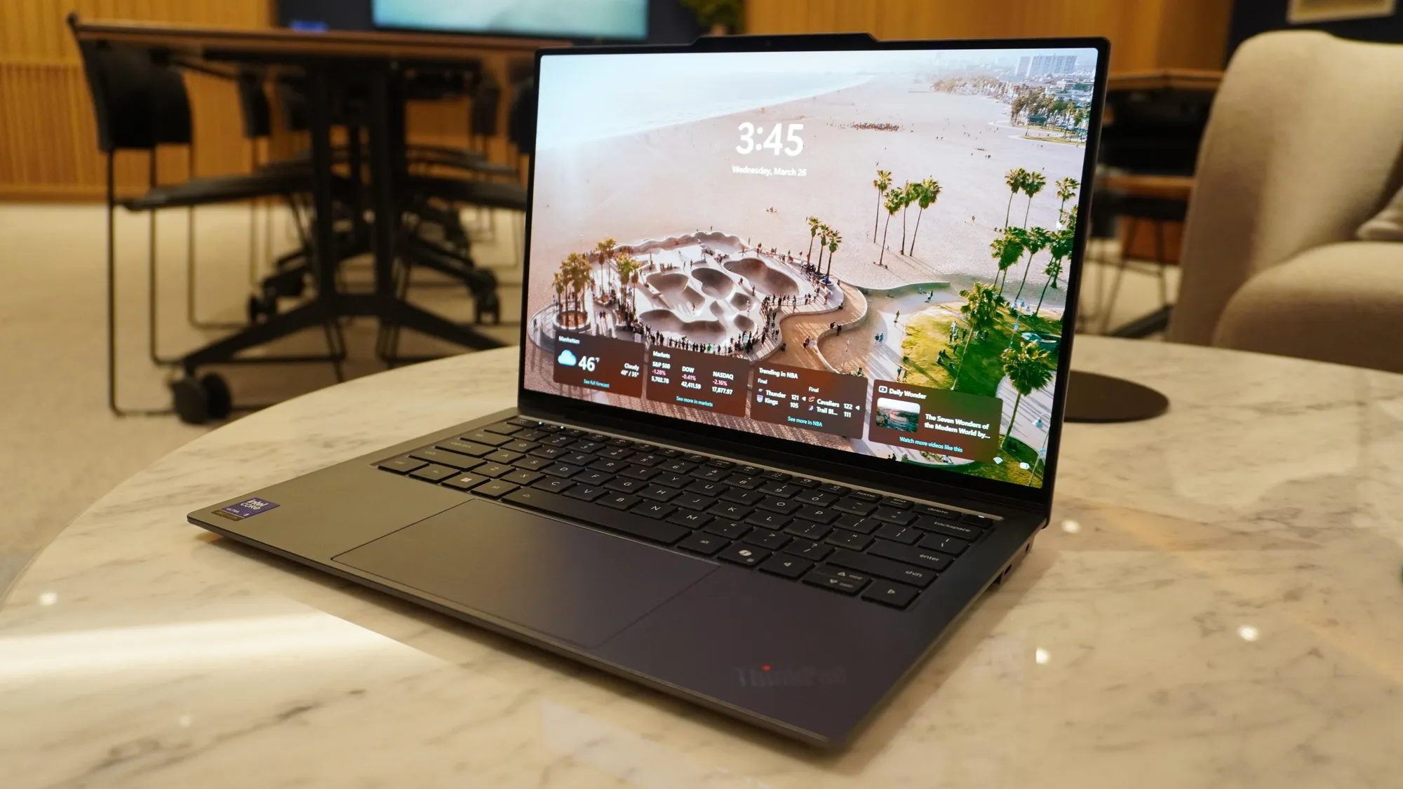 Lenovo ThinkPad X9 Aura Edition