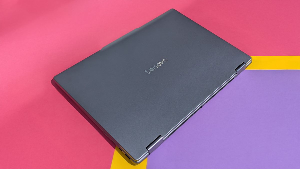 Lenovo Yoga 7i 2 in 1 16ILL10 4