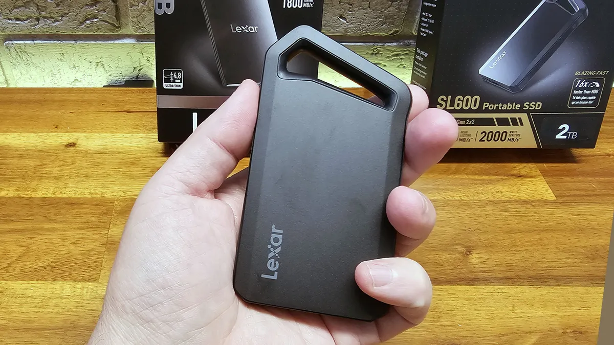 Đánh giá Lexar SL500 & Professional SL600: Lựa chọn nào tối ưu cho dân chuyên và người dùng phổ thông? 17 Lexar SL500 Professional SL600 4