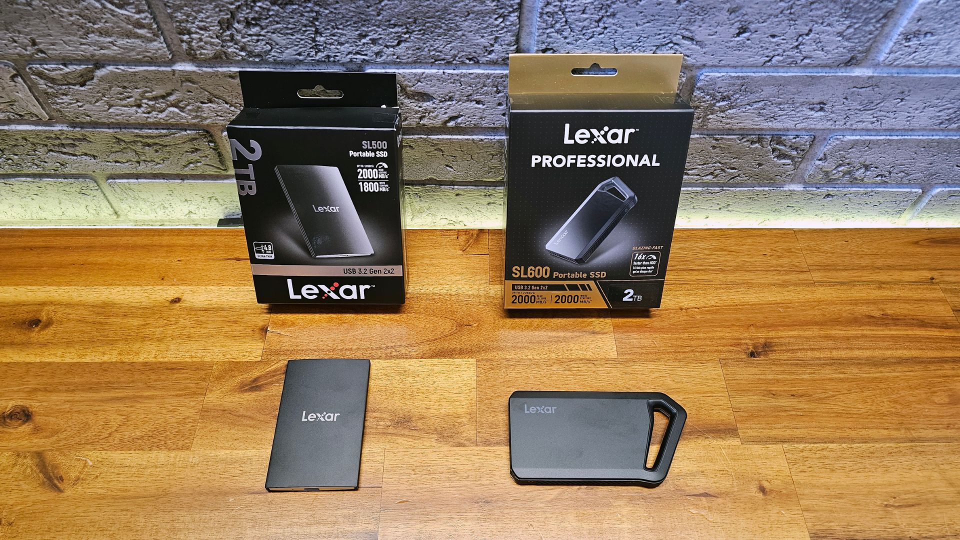 Đánh giá Lexar SL500 & Professional SL600: Lựa chọn nào tối ưu cho dân chuyên và người dùng phổ thông? 1 Lexar SL500 Professional SL600 5