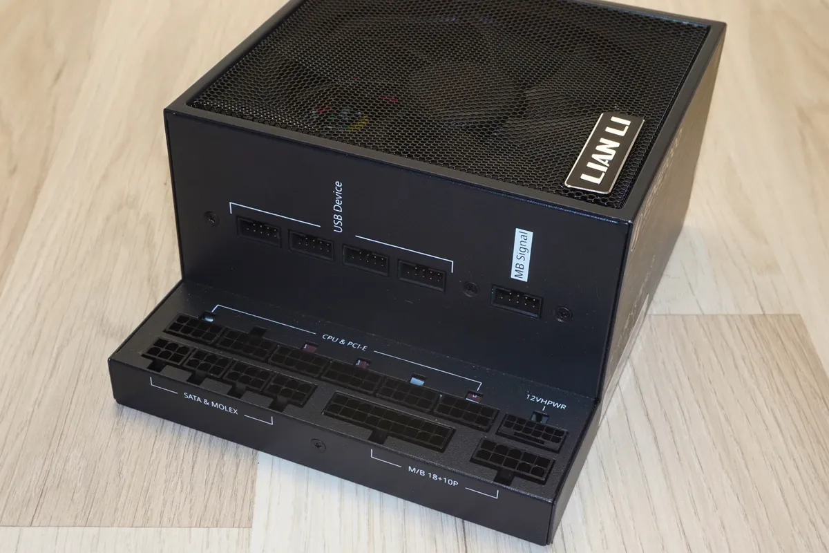 Đánh giá bộ nguồn Lian Li EDGE EG1000 ATX 3.1 - Tại sao là lựa chọn tối ưu cho PC Gaming/Workstation? 35 Lian Li EDGE EG1000 ATX 3 6