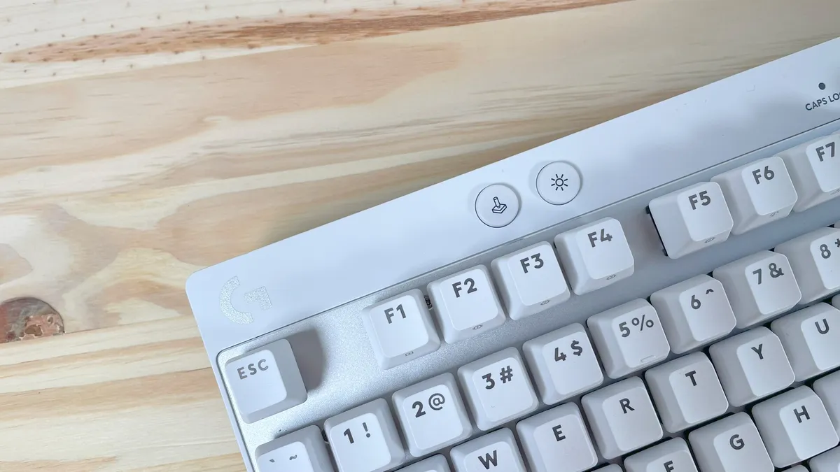 Đánh giá Logitech G PRO X TKL Rapid - Bàn phím không dây TKL đỉnh cao cho game thủ! 14 Logitech G PRO X TKL Rapid 6