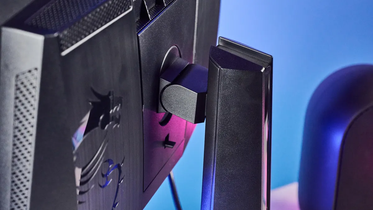 MSI MPG 272URX QD OLED 2 1