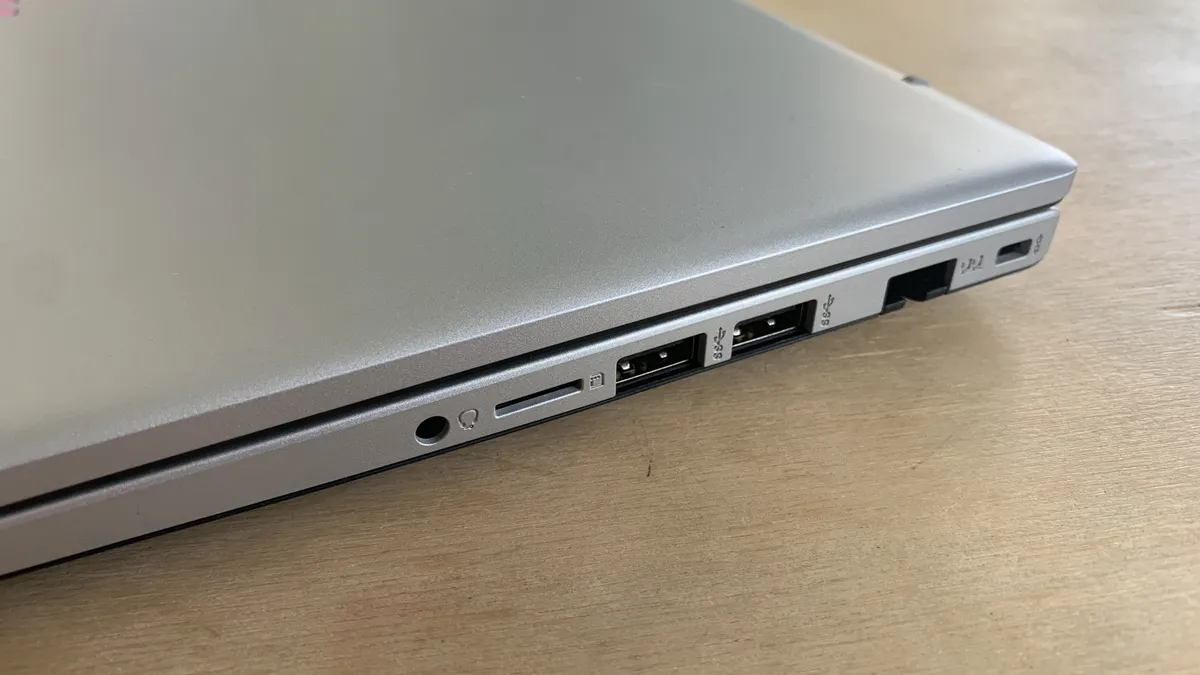 MSI Modern 15 B13MG 8