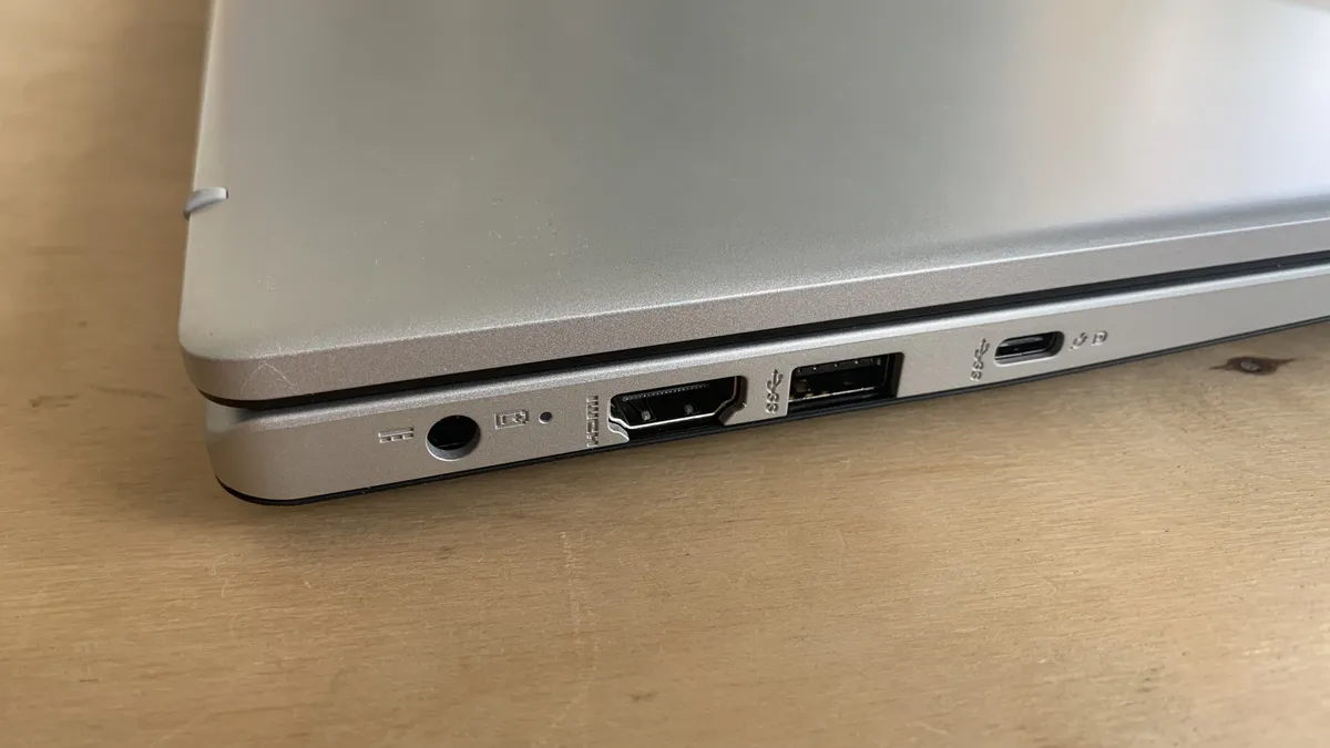 MSI Modern 15 B13MG 9