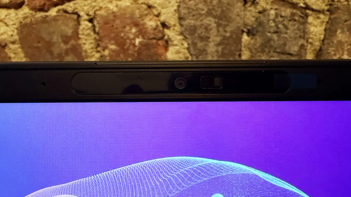 MSI Prestige 16 AI Evo B2HM 1