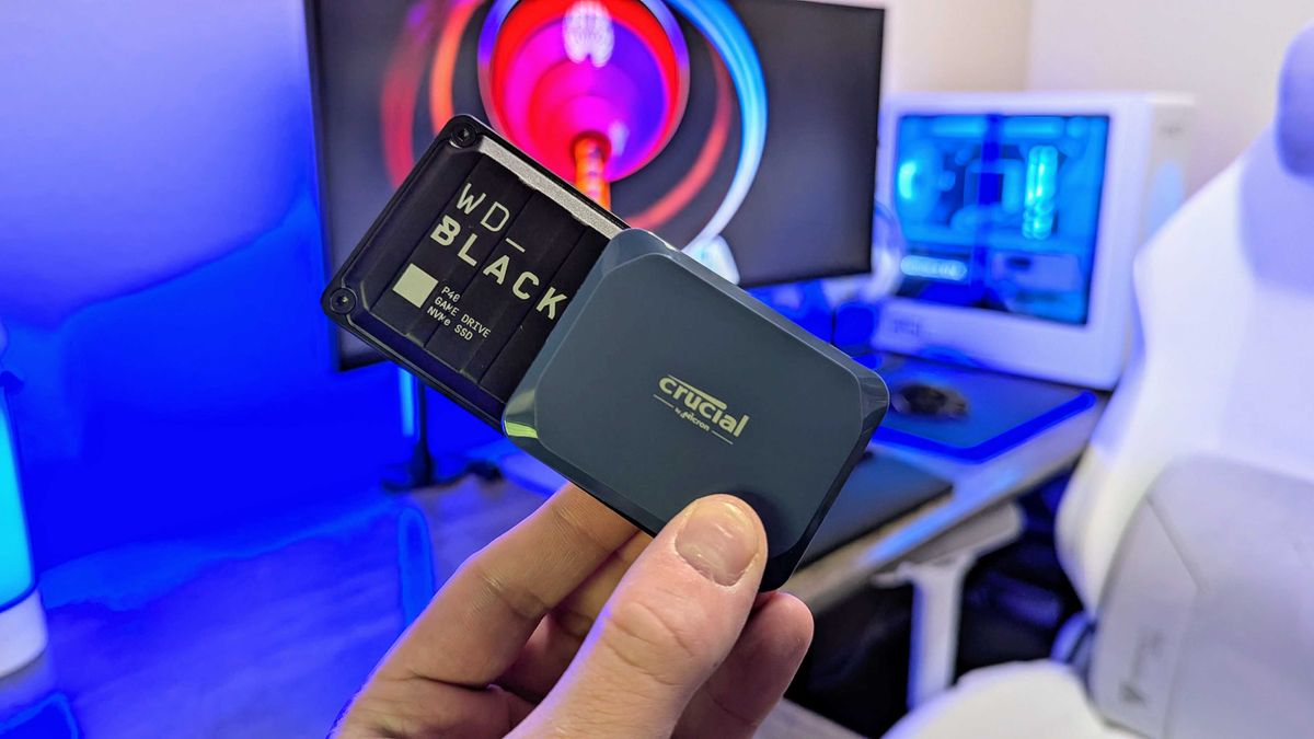 O cung SSD di dong Crucial X10 7