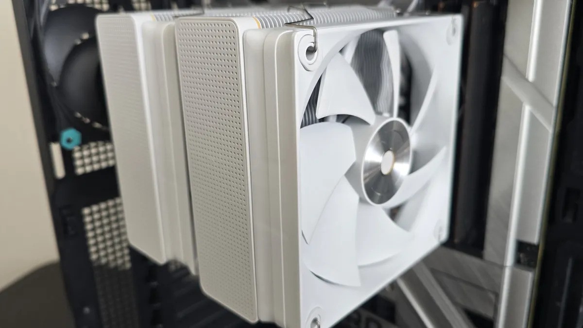 Ocypus Iota A62 Digital CPU Cooler 15