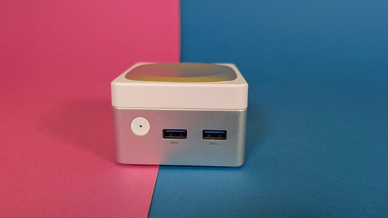 Đánh giá PC mini Aoostar T8: Kích cỡ chỉ bằng lòng bàn tay nhưng đầy đủ chức năng với Intel N100 24 PC mini Aoostar T8 4