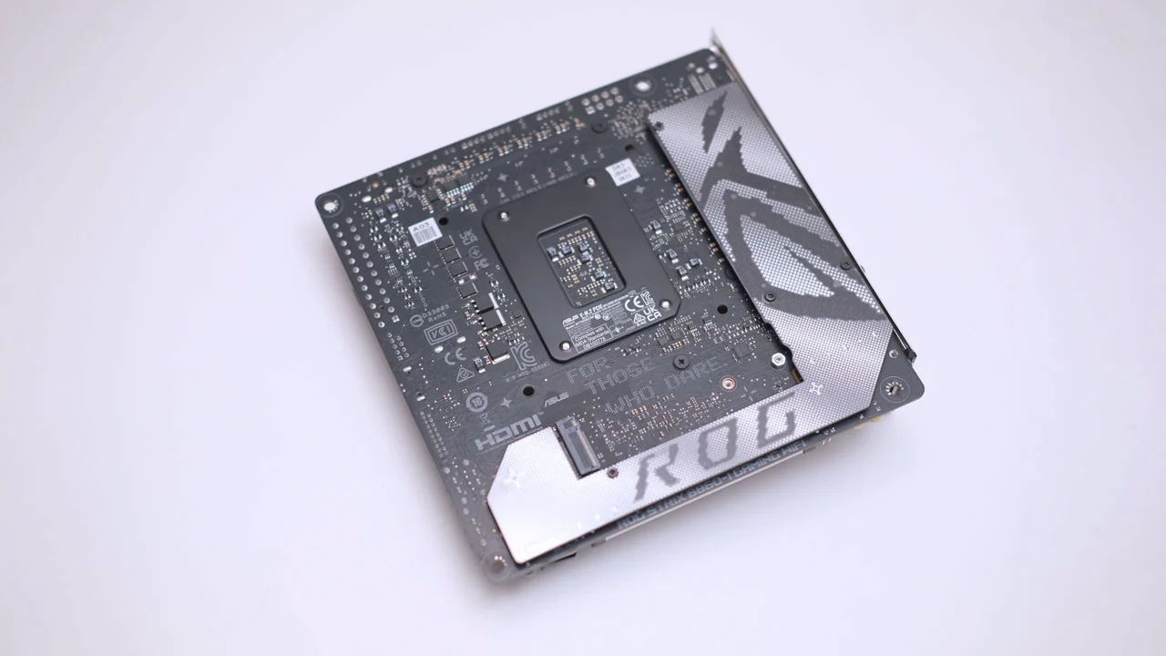 Đánh giá ROG Strix B860-I Gaming WiFi: Bo mạch chủ Mini-ITX đỉnh cao cho game thủ. 27 ROG Strix B860 I Gaming WiFi 6