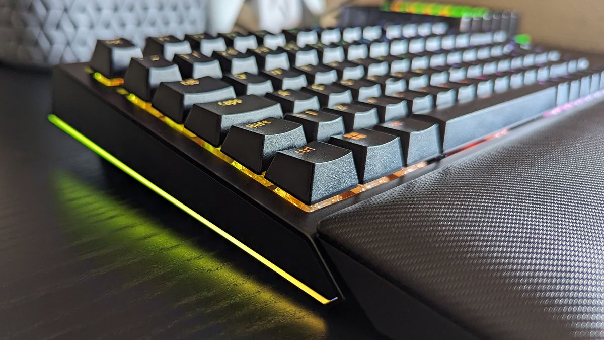 Razer BlackWidow V4 75 5
