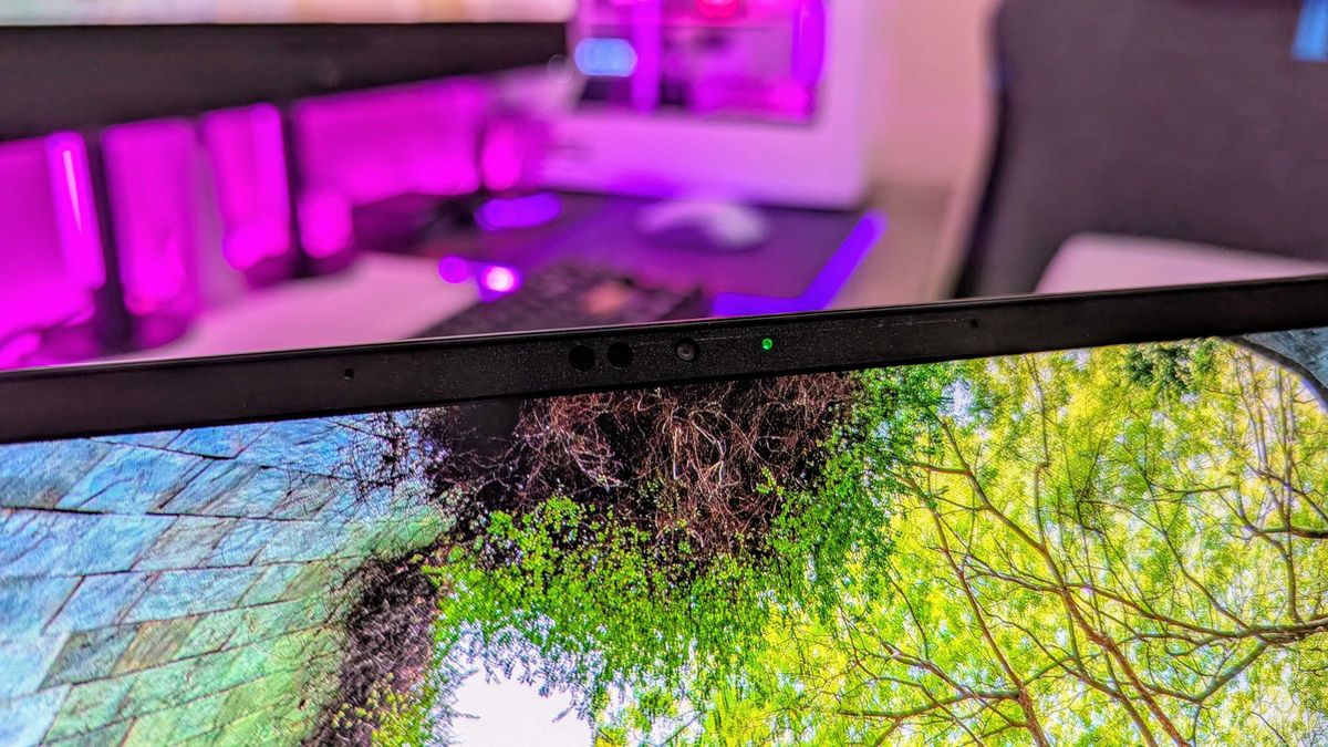 Razer Blade 14 2025 18