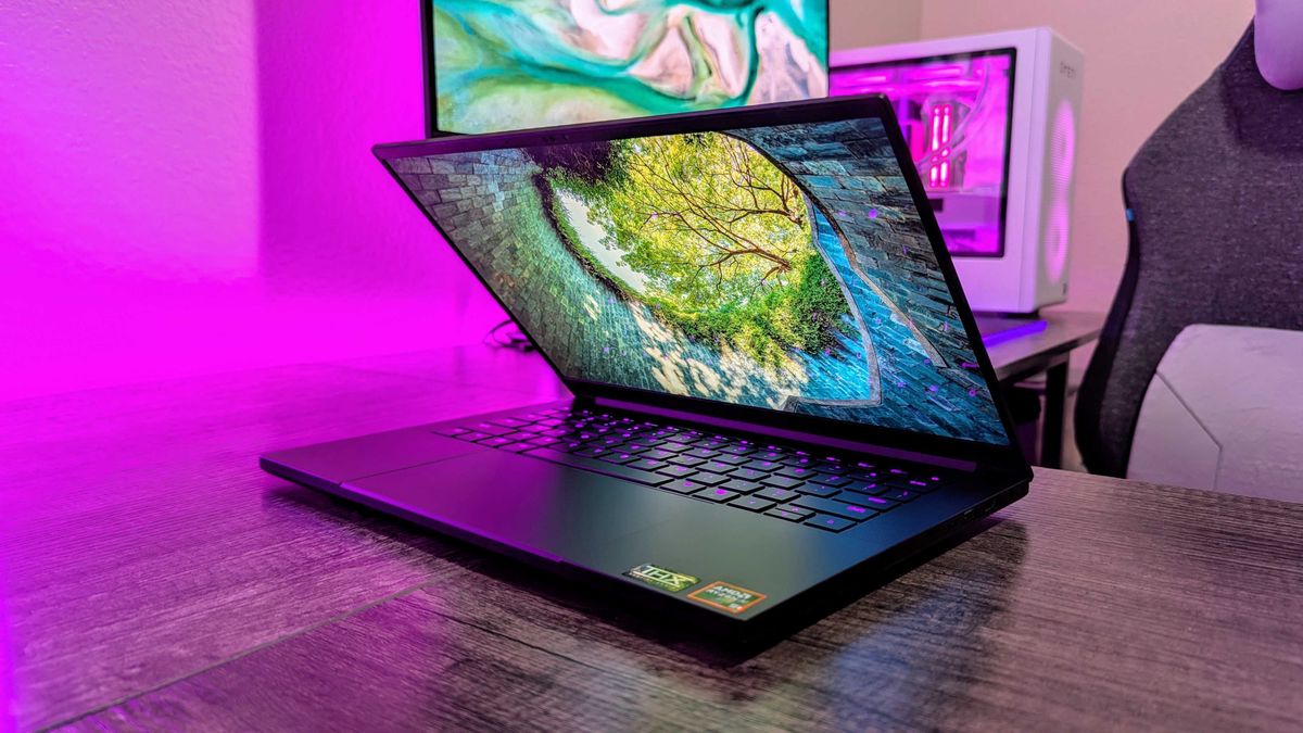 Razer Blade 14 2025 3