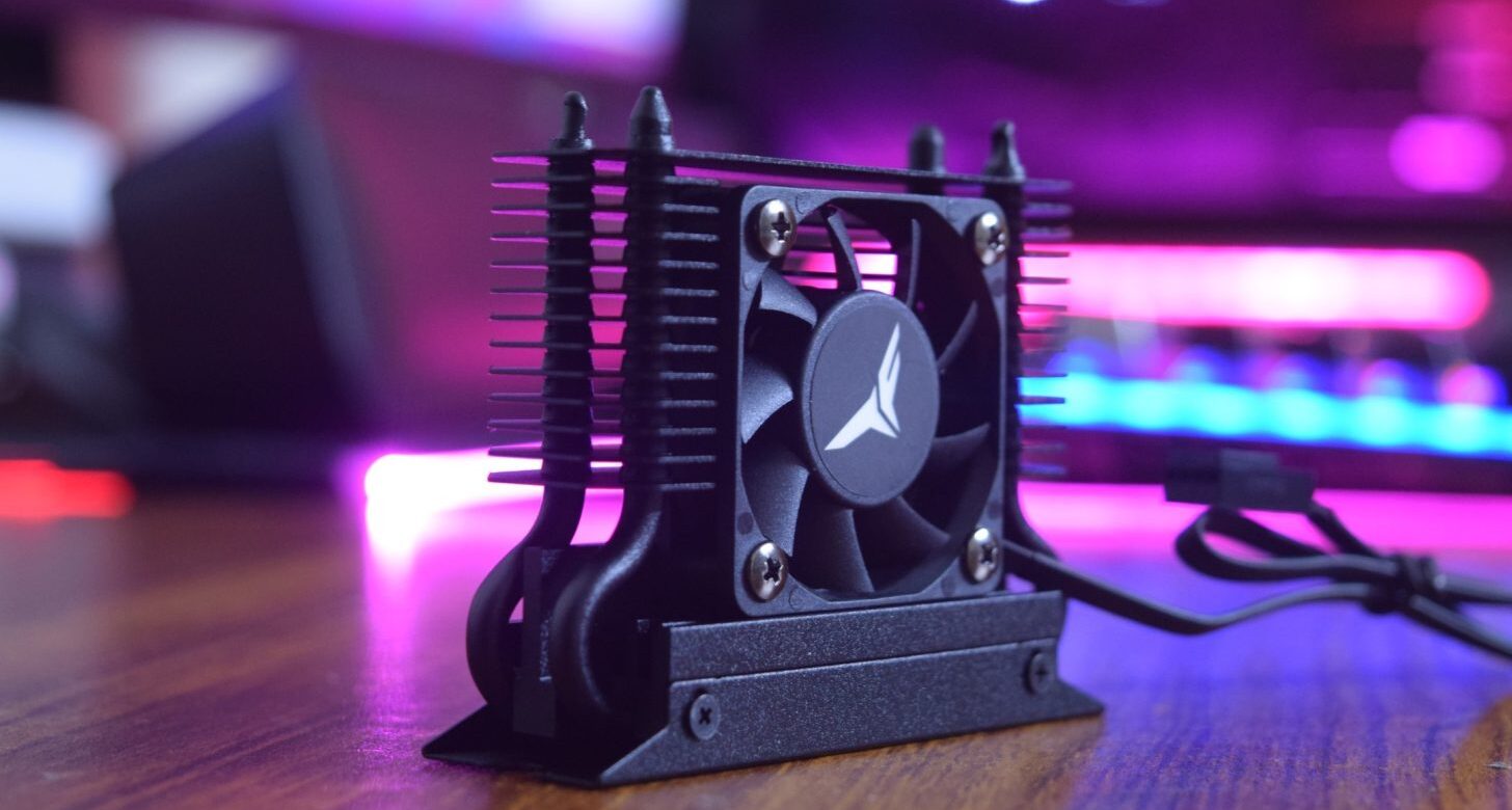 Đánh giá bộ làm mát SSD TeamGroup T-Force DARK AirFlow 1: Có đáng để đầu tư cho SSD của bạn? 22 SSD TeamGroup T Force DARK AirFlow 1 3 e1751108686681