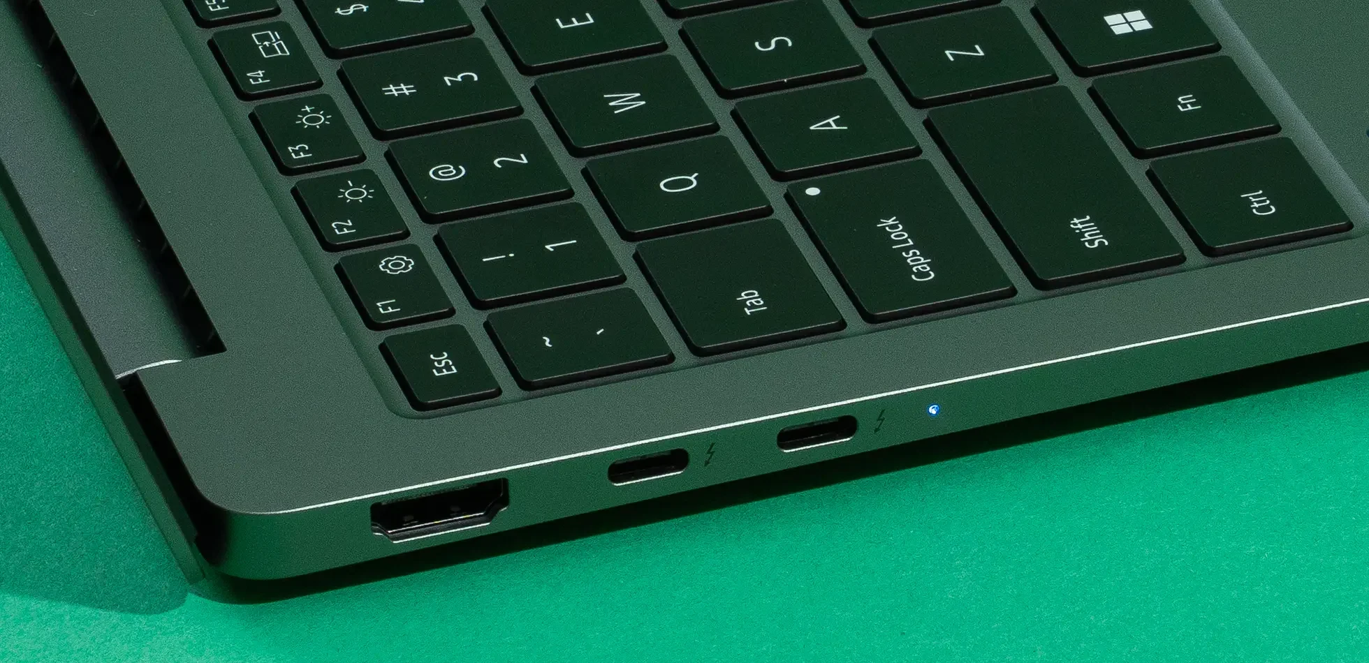 Samsung Galaxy Book5 Pro 16 inch 6 e1750325547240