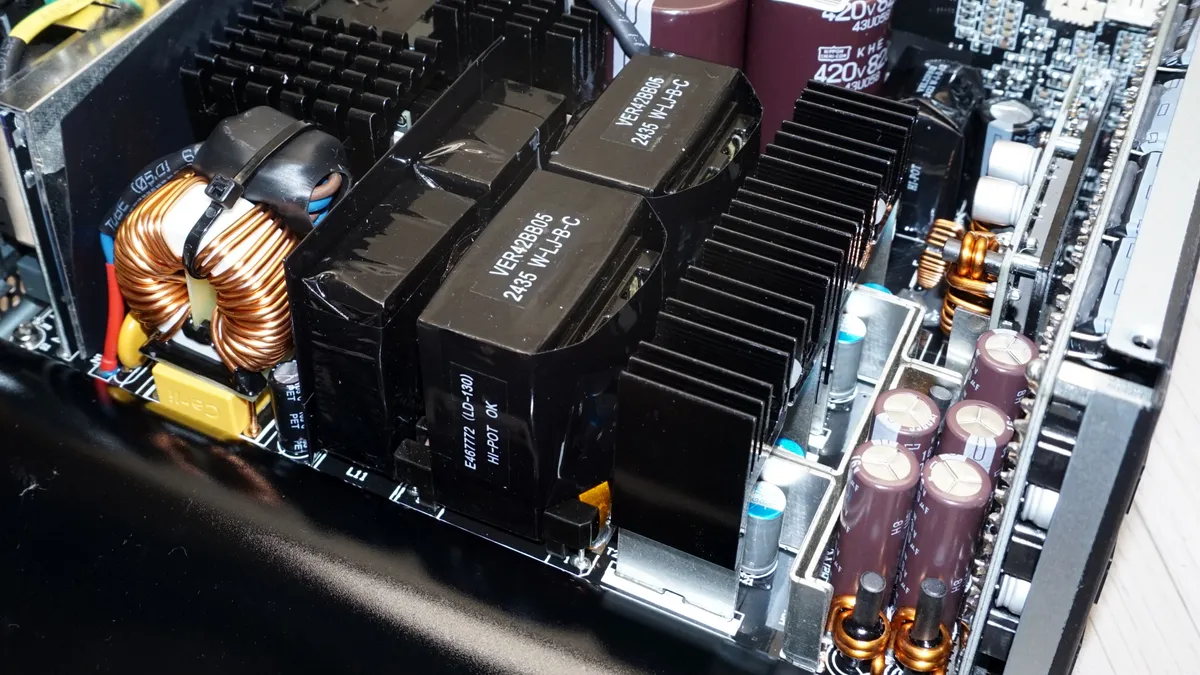 Đánh giá bộ nguồn Seasonic Prime TX-1600 Noctua Edition: Liệu đây có phải bộ nguồn mơ ước của mọi game thủ? 40 Seasonic Prime TX 1600 Noctua Edition 3