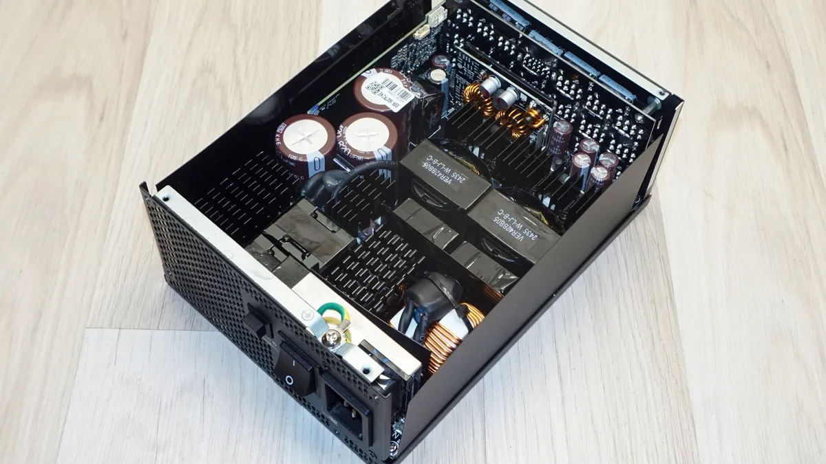 Đánh giá bộ nguồn Seasonic Prime TX-1600 Noctua Edition: Liệu đây có phải bộ nguồn mơ ước của mọi game thủ? 38 Seasonic Prime TX 1600 Noctua Edition 5