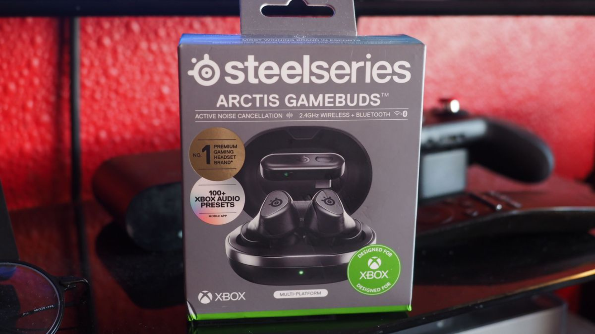SteelSeries Arctis Gamebuds Tai nghe gaming thay the AirPods cho game thu 2025 3