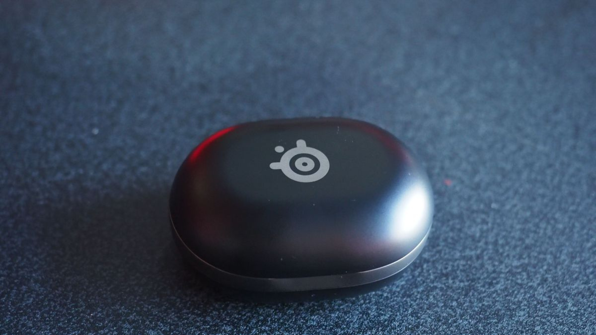 SteelSeries Arctis Gamebuds Tai nghe gaming thay the AirPods cho game thu 2025 7