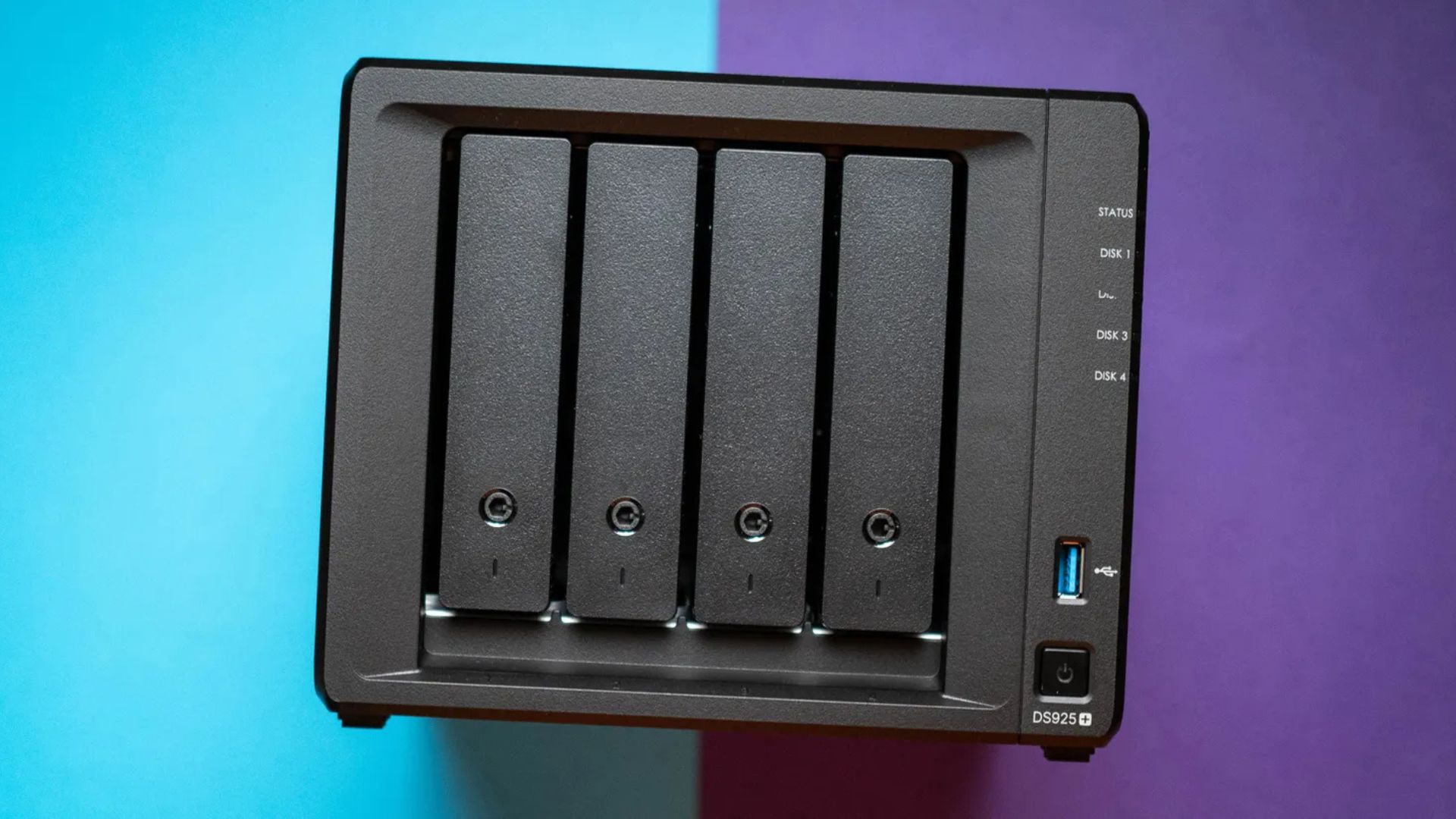 Đánh giá Synology DiskStation DS923+: Giải pháp lưu trữ toàn diện cho gia đình và doanh nghiệp nhỏ 1 Synology DiskStation DS923 1
