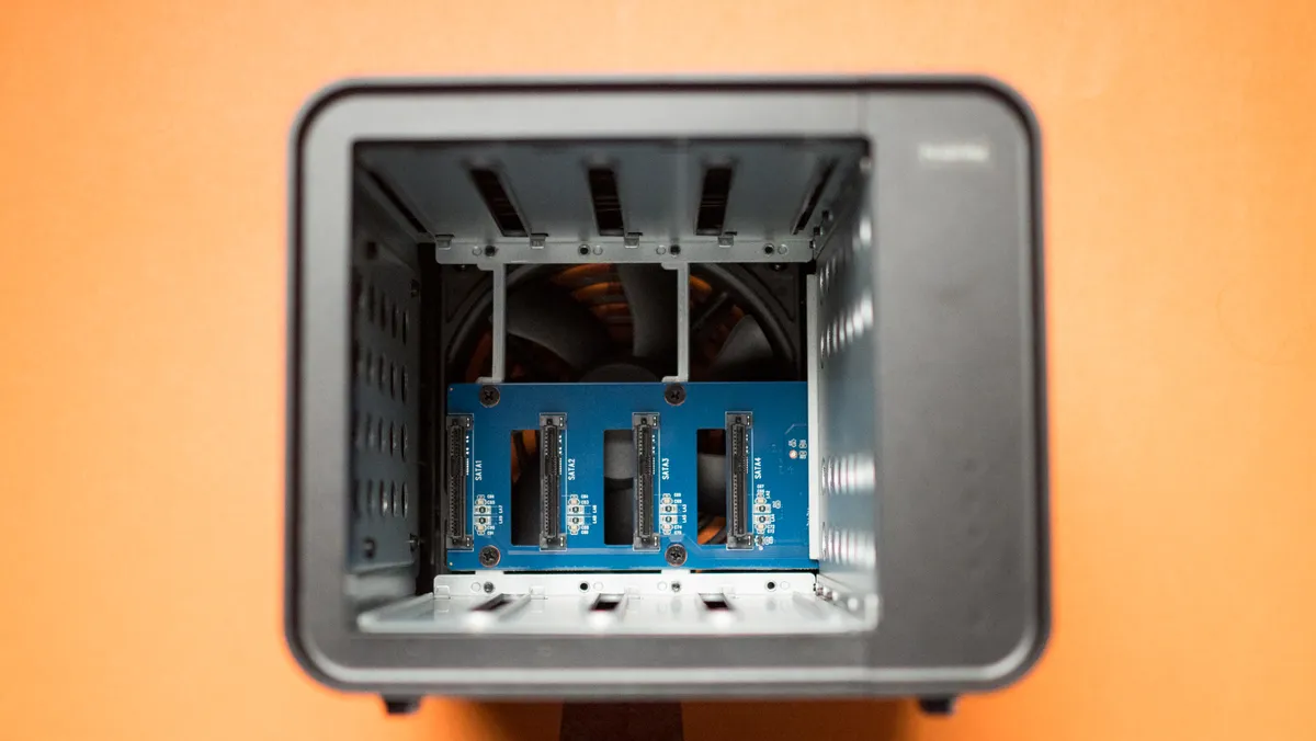 TerraMaster F4 424 Max 6