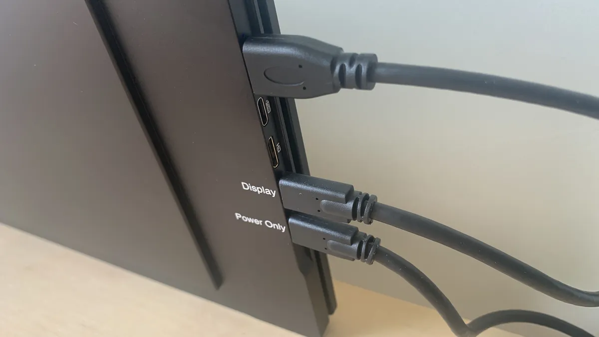 Đánh giá Uperfect Delta Max Touch - Màn hình di động cảm ứng 4K hoàn hảo cho mọi nhu cầu! 14 Uperfect Delta Max Touch 5