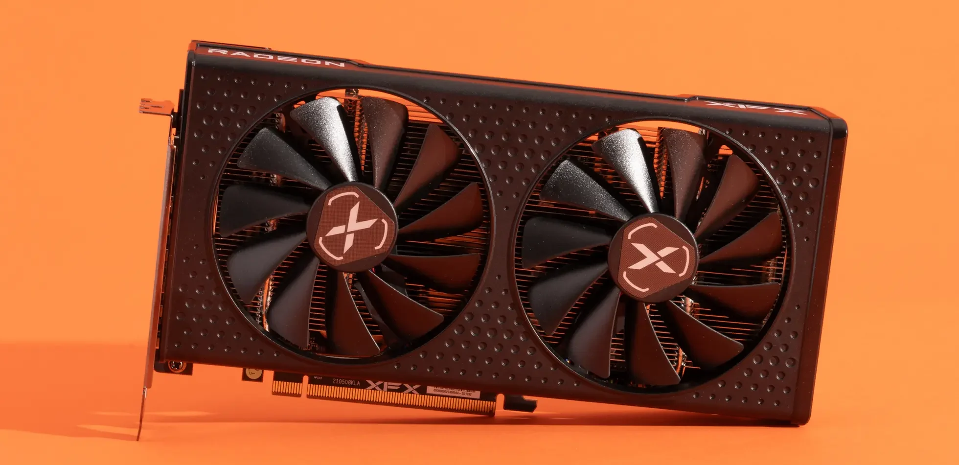 XFX Speedster SWFT 210 AMD Radeon RX 7600 2 e1750144209514