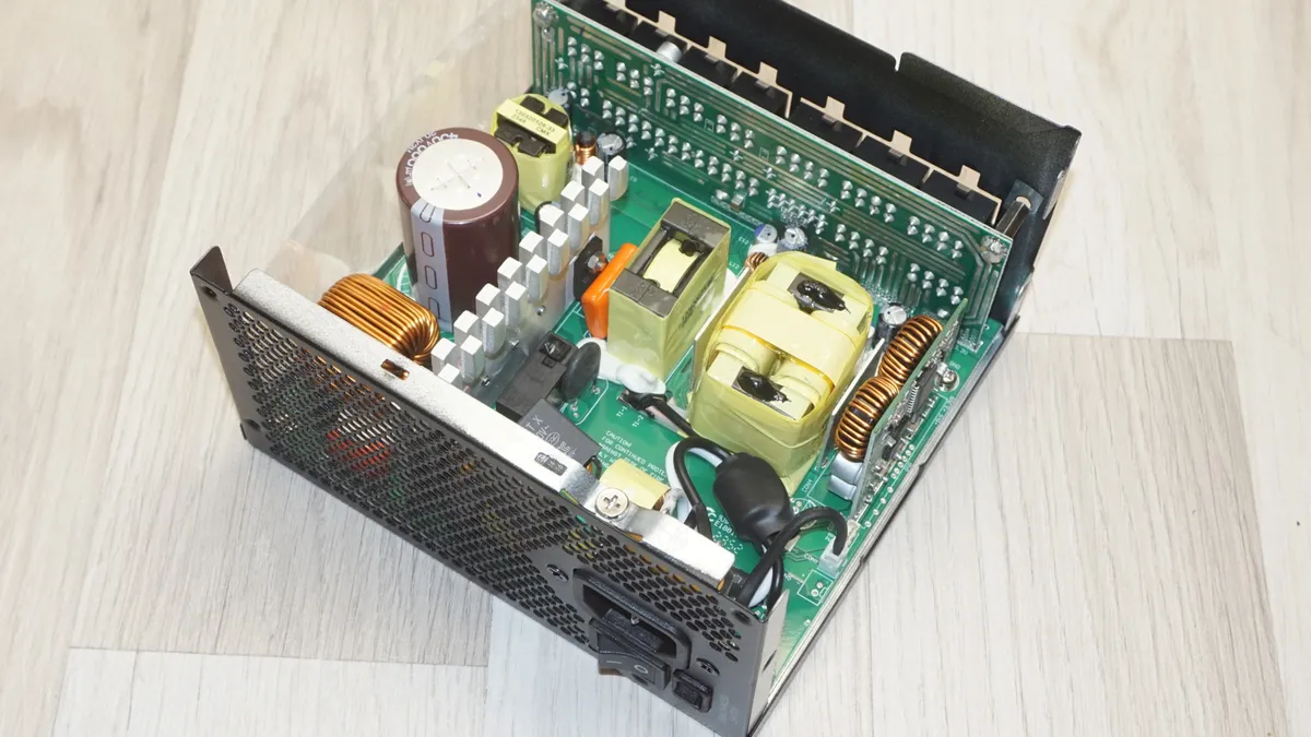 Đánh giá bộ nguồn SilverStone Hela 850R Platinum - Liệu có phải là lựa chọn tốt nhất cho PC của bạn? 38 bo nguon SilverStone Hela 850R Platinum 7