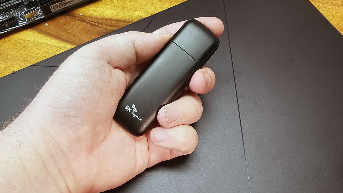 o USB SK hynix Tube T31 1