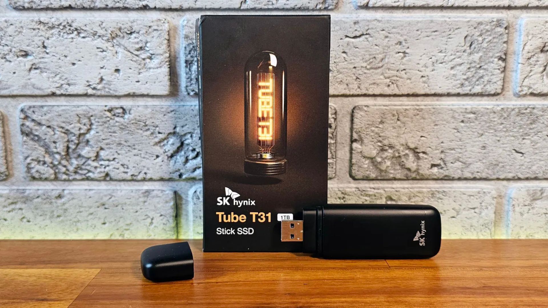 Đánh giá ổ USB SK hynix Tube T31 - Có phải là lựa chọn lưu trữ di động tốt nhất? 1 o USB SK hynix Tube T31 5